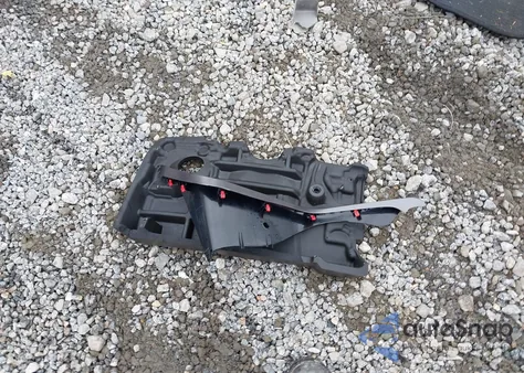 2024 Toyota Camry Le z USA, uszkodzony, nr VIN 4T1C11AK3RU215163